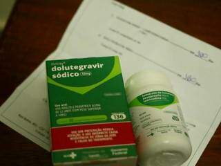 Dolutegravir é uma medicação anti-retroviral usada juntamente com outros medicamentos para tratamento do HIV (Foto: Direto das Ruas)