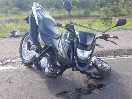 Acidente na BR-163 mata motociclista e passageira fica em estado grave