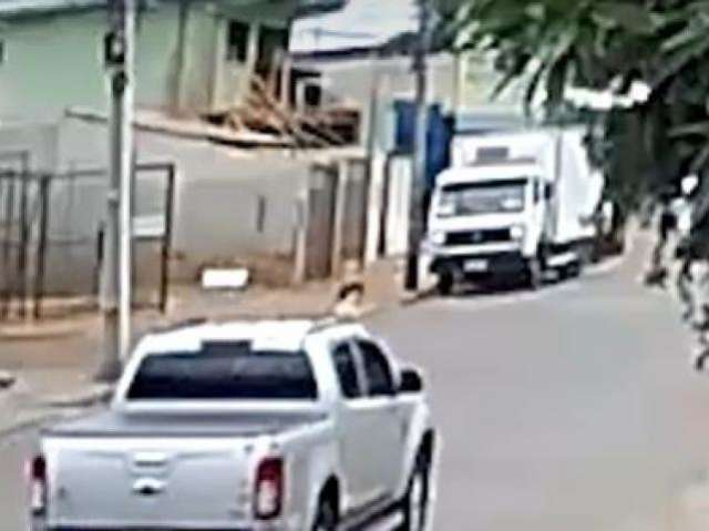 Em estado grave, menino atropelado est&aacute; entubado e sedado na Santa Casa 