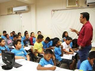 Inscri&ccedil;&otilde;es abertas para sele&ccedil;&atilde;o de professores tempor&aacute;rios no interior