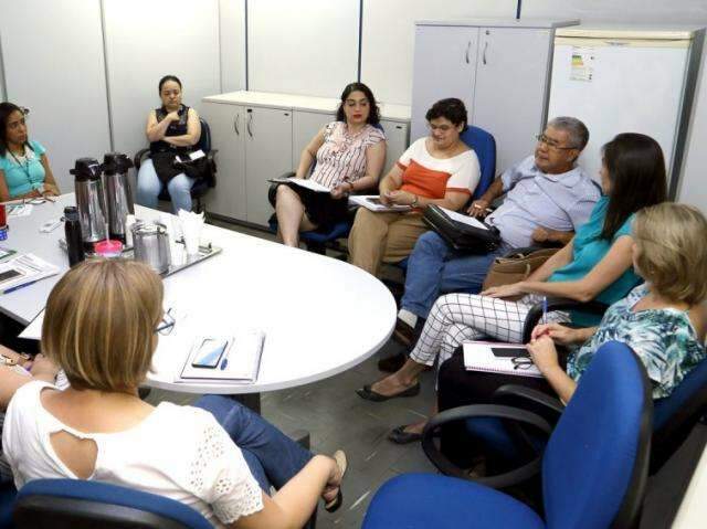 Sa&uacute;de quer prote&ccedil;&atilde;o para al&eacute;m de coronav&iacute;rus e j&aacute; cogita agir na fronteira
