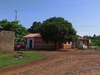 Frente da casa onde Léo Veras morava na fronteira (Foto: Angelina Nunes/Abraji)