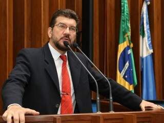 O deputado estadual, Pedro Kemp, vai disputar pela primeira vez a Prefeitura de Campo Grande (Foto: Divulgação/ALMS)