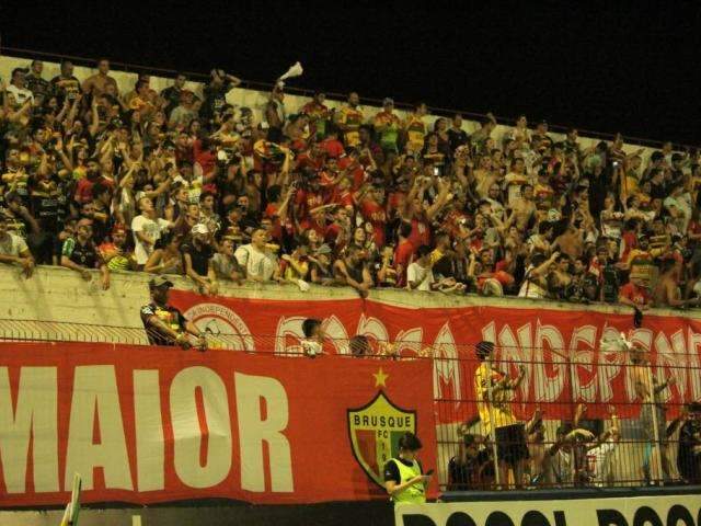 Brusque faz 2 a 1 sobre o Sport e vai &agrave; segunda fase da Copa do Brasil