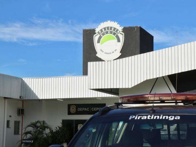 Motorista &eacute; preso com quase 300 quilos de maconha em rodas de caminh&atilde;o