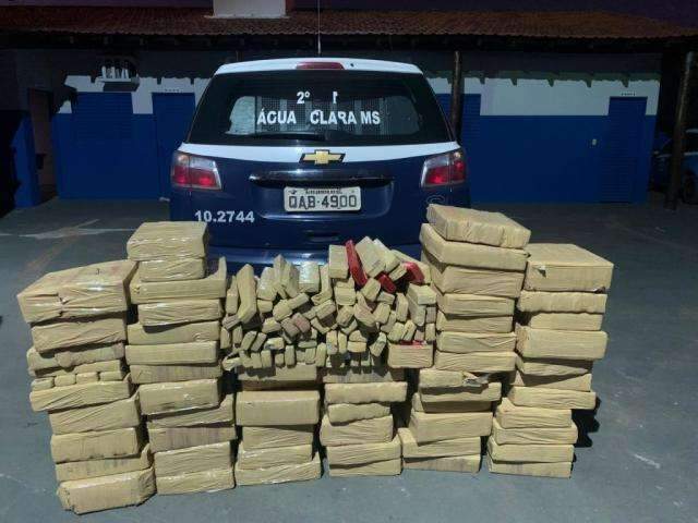 Land Rover com quase meia tonelada de maconha &eacute; apreendida na BR-262