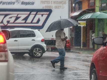 Inmet prorroga alerta para tempestade em todo o Mato Grosso do Sul