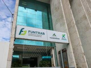 Interessados em concorrer devem ir até a sede da Funtrab. (Foto: Arquivo/ Marcos Maluf)