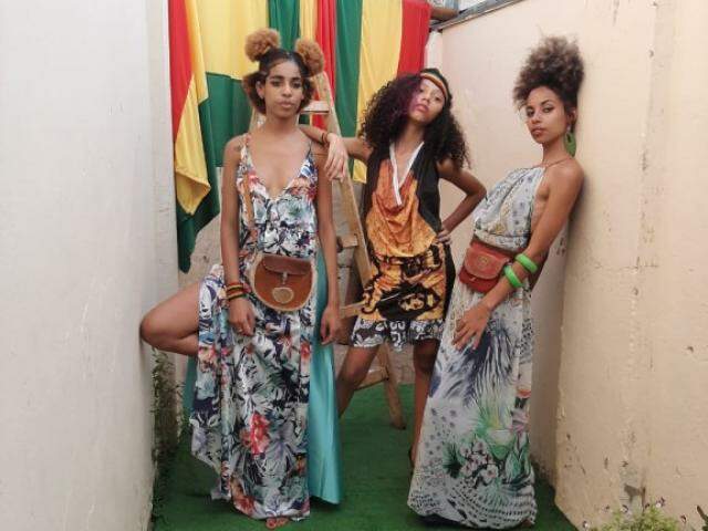 Roupas de best sale reggae feminina