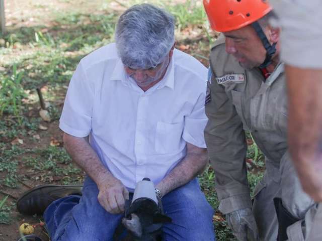 Antes do flagra, delegado escondia celular na cueca