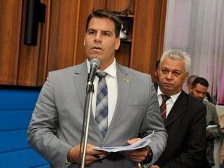 Deputado Renan Contar (PSL) durante sessão (Foto: Luciana Nassar/ALMS)