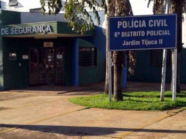 Pol&iacute;cia investiga se homem achado morto foi v&iacute;tima de &quot;tribunal do crime&quot;