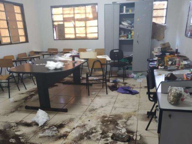 Bandidos vandalizam posto, furtam 4 computadores e at&eacute; botij&atilde;o de g&aacute;s