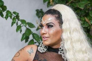 Bruna quer que outras transexuais tenham espaço no Carnaval. (Foto: Paulo Francis)