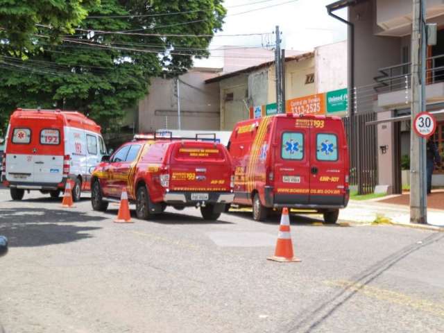 Homem morre com tiro no peito em escrit&oacute;rio de advocacia na Rua Goi&aacute;s