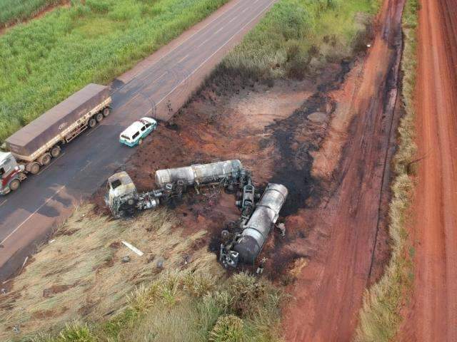 Transportadora &eacute; multada em R$ 43 mil ap&oacute;s acidente com morte na 267