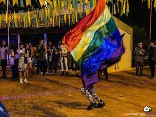 O bordão LGBT quer levar para a folia a bandeira do acolhimento. (Foto: Divulgação/Casa Satine)