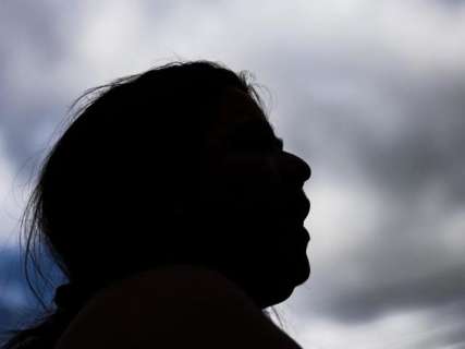 &quot;O Conselho Tutelar que cuide&quot;, diz m&atilde;e de menina acorrentada pelo pai 