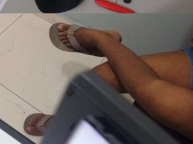 Adolescente encontrada dormindo em colch&atilde;o sujo &eacute; resgatada no Centro 