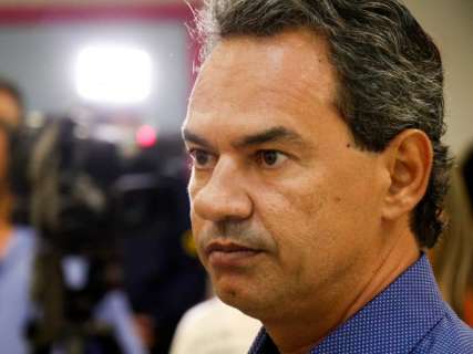 Prefeito garante &ldquo;controle total&rdquo; e diz que emerg&ecirc;ncia por dengue &eacute; cautela