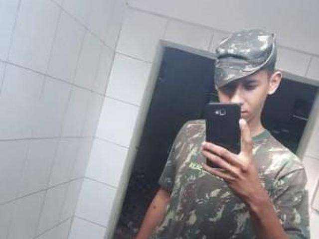 Militar do Exército morre em acidente entre moto e caminhão no anel viário 