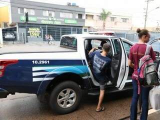 Homem &eacute; detido ap&oacute;s &quot;passar a m&atilde;o&quot; em mulheres em &ocirc;nibus da linha 081