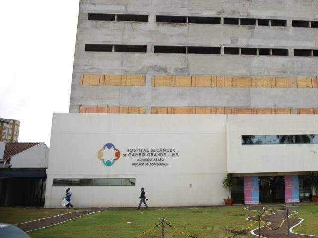 Conv&ecirc;nio assegura R$ 7 milh&otilde;es para novos aparelhos ao Hospital do C&acirc;ncer