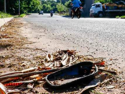 V&iacute;tima de colis&atilde;o entre motos &eacute; levada em estado grave para hospital