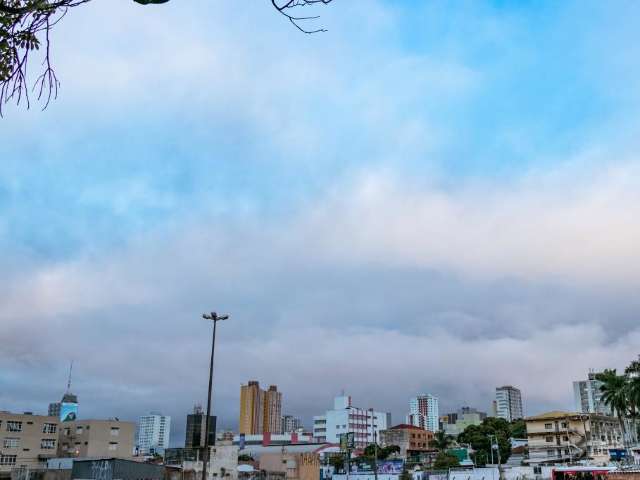 Chove em parte do Estado e temperatura sobe no decorrer do dia, prev&ecirc; Inmet