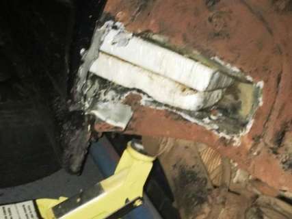 Morador do RS &eacute; preso transportando coca&iacute;na no fundo falso de carro