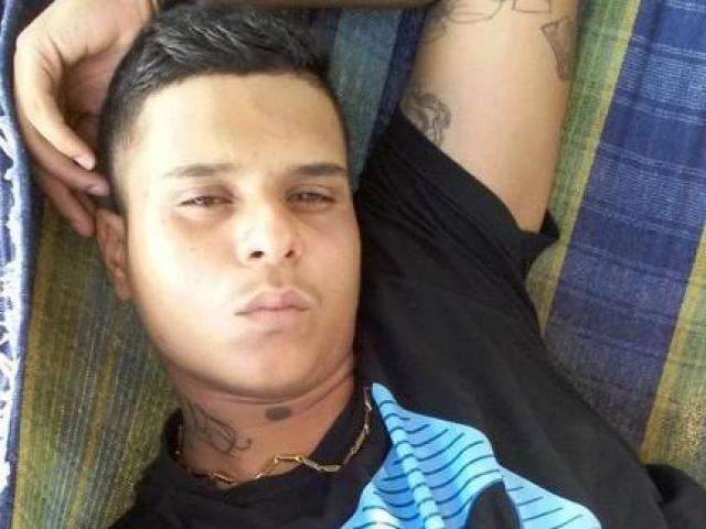 Lideran&ccedil;a do PCC na regi&atilde;o sul, &quot;Puro &Oacute;dio&quot; &eacute; morto por dupla em moto
