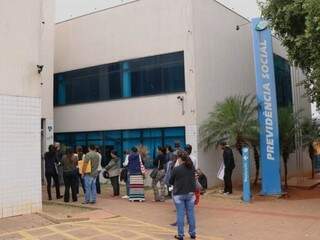 Em MS, pelo menos 32 aposentados perderam revisão de benefício Em MS, pelo menos 32 aposentados perderam revisão de benefício