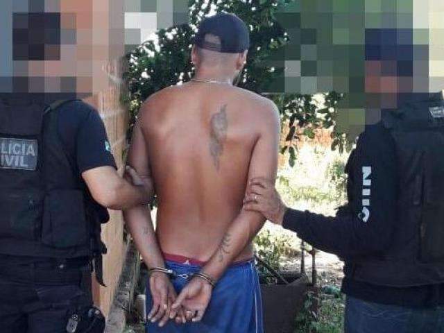 Homem &eacute; preso por estuprar e fornecer drogas para irm&atilde;s de 12 e 13 anos 