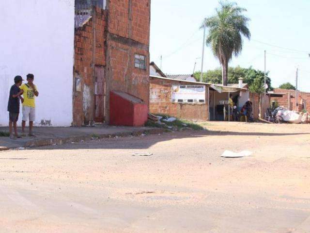 &quot;Ele n&atilde;o era o alvo&quot;, diz fam&iacute;lia de jovem morto por atirador