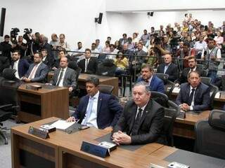 Deputados durante sessão legislativa desta quarta-feira (12) (Foto: Divulgação/Alms)