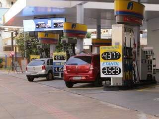 Na capital, foram pesquisados 43 postos de combustíveis, com variação de R$ 3,399 a R$ 3,699 (Foto/Arquivo: Marcos Maluf)