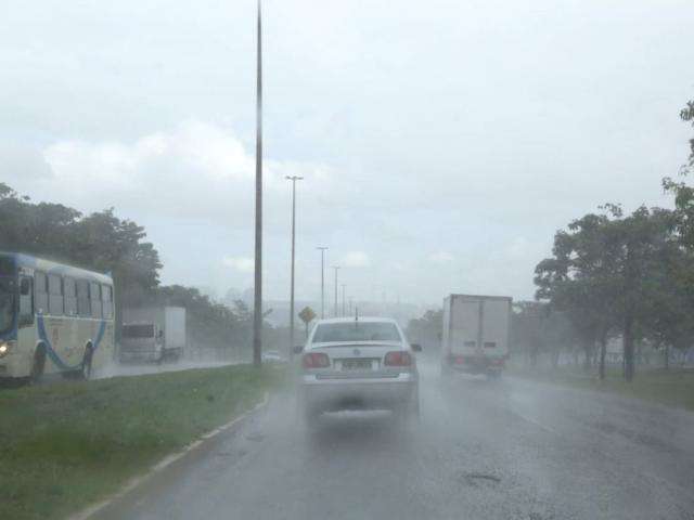 Temperaturas sobem, mas tempo inst&aacute;vel continua at&eacute; domingo em MS