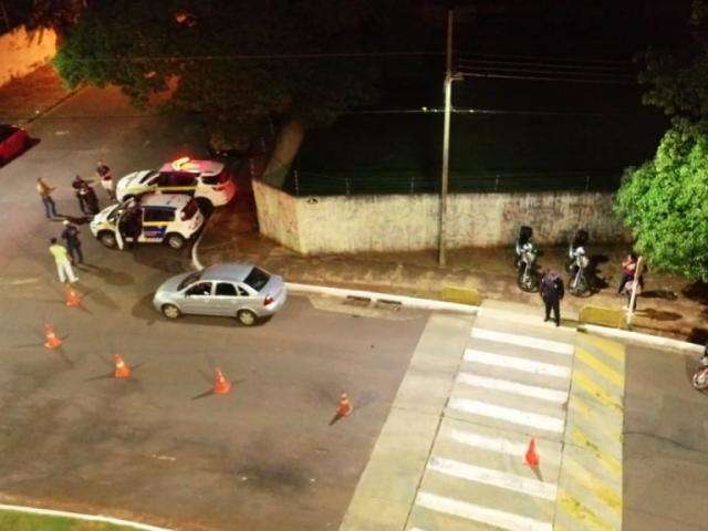  Em opera&ccedil;&atilde;o com drone, Guarda prende 3 traficantes e aborda 80 carros