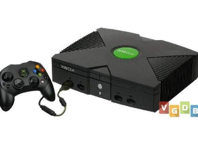 Prestes a completar 20 anos do an&uacute;ncio oficial, relembre o primeiro console Xbox