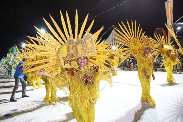 Campo Grande define campe&atilde; do Carnaval nesta quarta-feira