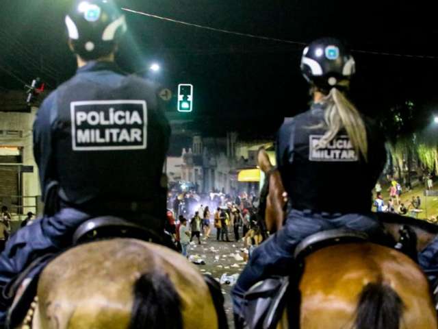 Sem bombas, dispers&atilde;o do Carnaval na Esplanada foi mais tranquila