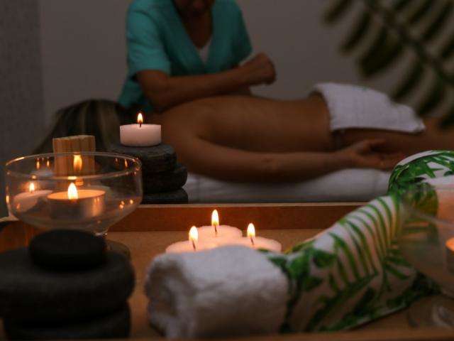 De massagem a sucos e ch&aacute;s, quanto custa um dia de spa em Campo Grande?