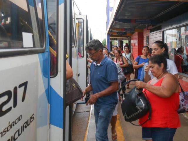 Prefeitura vai ouvir população sobre qualidade do transporte público