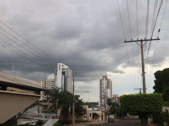 Calor e umidade provocam pancadas de chuva hoje em MS e na Capital 