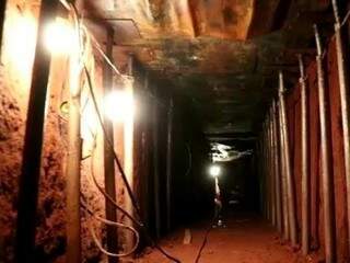 Túnel já tinha 70 metros de profundidade e seria abandonado, dizem presos (Foto/Arquivo: Henrique Kawaminami)