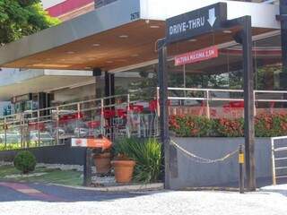 Fachada do Burger King localizado na Avenida Afonso Pena, em Campo Grande (Foto: Marcos Maluf) 