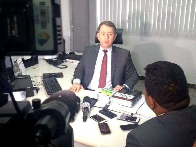 Justi&ccedil;a absolve magistrado em processo sobre advogada suspeita de golpe