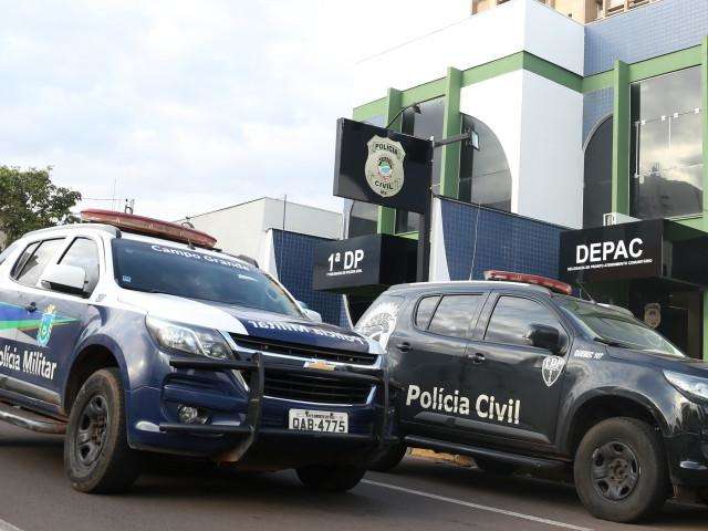 Homem &eacute; resgatado em posto de combust&iacute;vel ap&oacute;s ser golpeado com enxada 