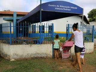 Sindicato denuncia falta de 700 funcionários de apoio em Ceims de Dourados (Foto: Divulgação)
