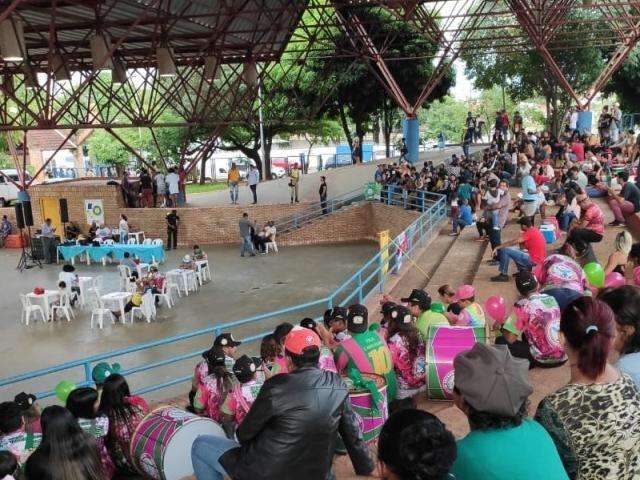 P&uacute;blico ainda aguarda resultado da escola campe&atilde; do Carnaval na Capital